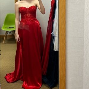 Stunning Scarlet Strapless Gown